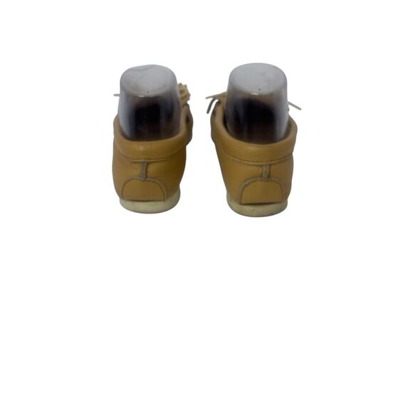Minnetonka tan leather moccasins with beaded thunderbird design - Picture 8 of 8